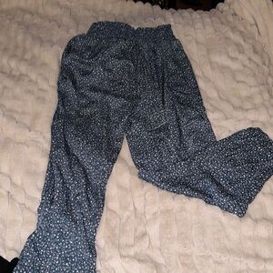 Size medium 100% polyester harem pants